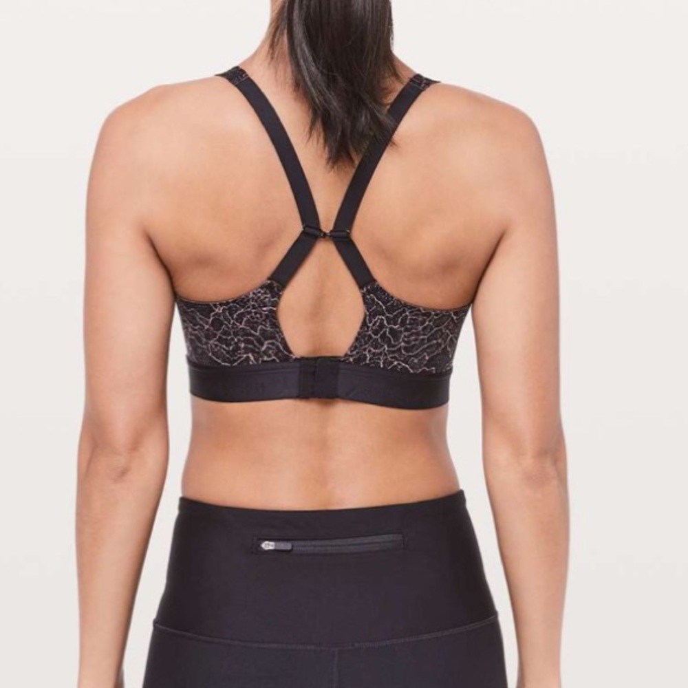 Lululemon Fine Form Bra 32B Lacescape Spanish Rose